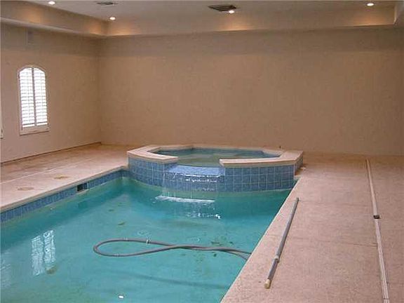2nd image of 3640 Tierra Madrid Pl
