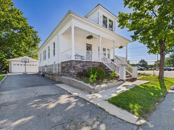 7 Coolidge St, Dartmouth, MA 02748
