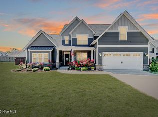 103 Courtyard Cir, Aberdeen, NC 28315