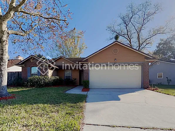 8517 Iron Mill Ct, Jacksonville, FL 32244