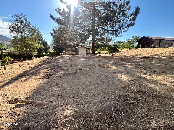 3rd image of 8805 Elizabeth Lake Rd