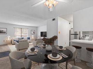 900 Mountain Creek Rd APT R321, Chattanooga, TN 37405