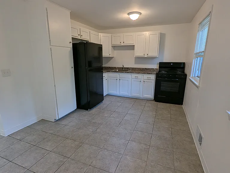 534-582 Denise Rd #580 — Photo 1