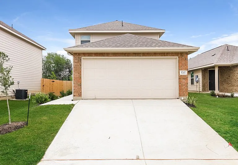 3707 Somers Crst — Photo 1