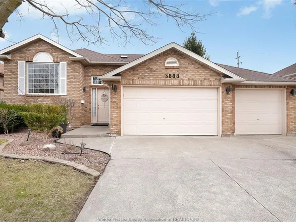 3888 Aristotle Cres, Windsor, ON N9G 2N9