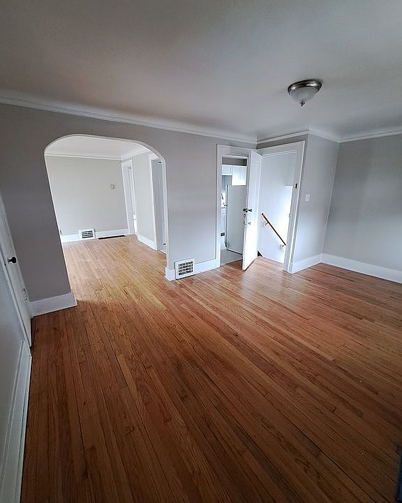 Upper Unit Living Room