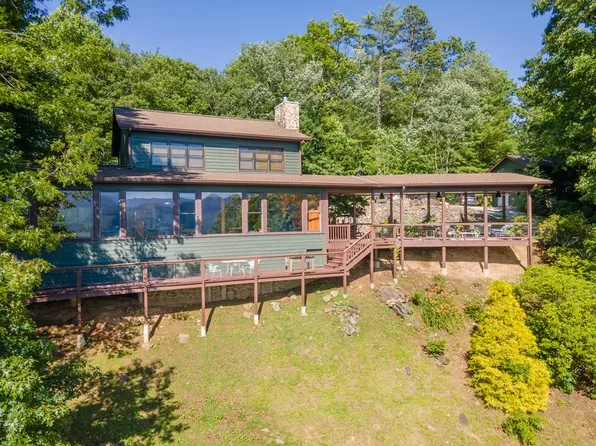 337 Gladdens Creek Rd, Robbinsville, NC 28771