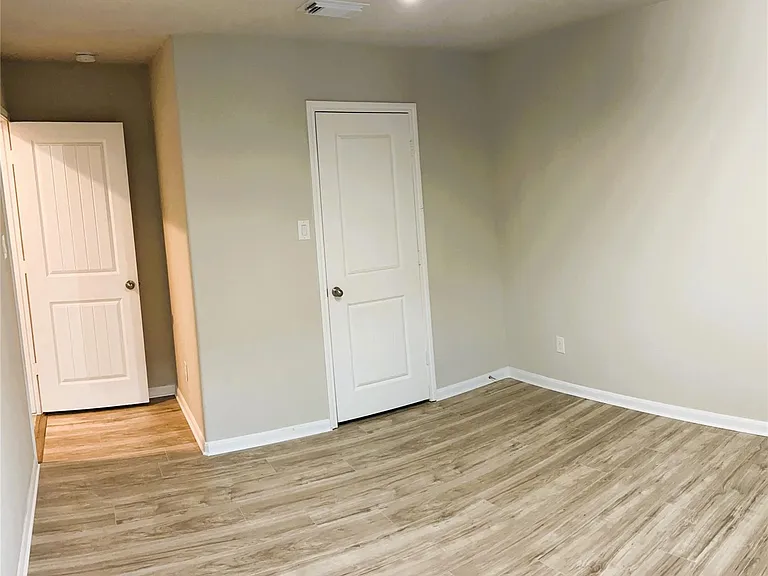1402 Central Heights Dr — Photo 19
