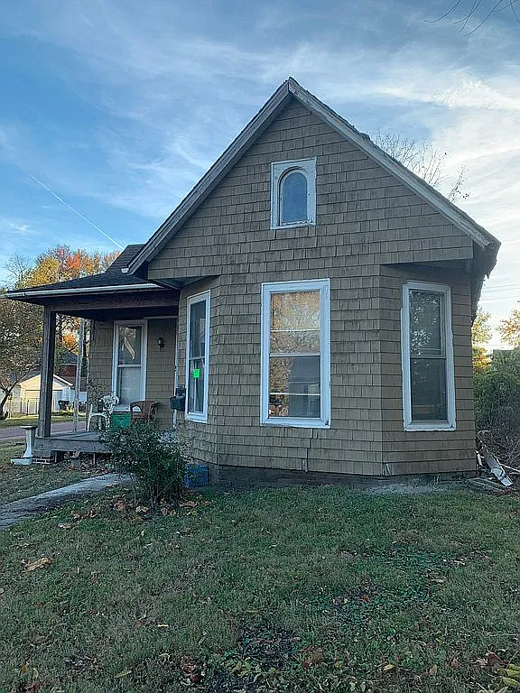 222 Portland Ave photo 1