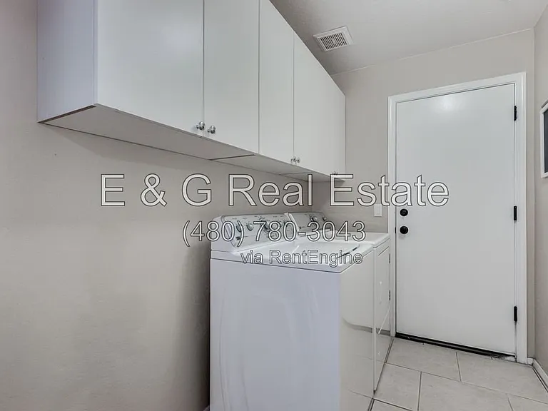 10270 E Blanche Dr — Photo 13