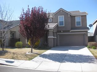 9275 Hummer Dr, Reno, NV 89521