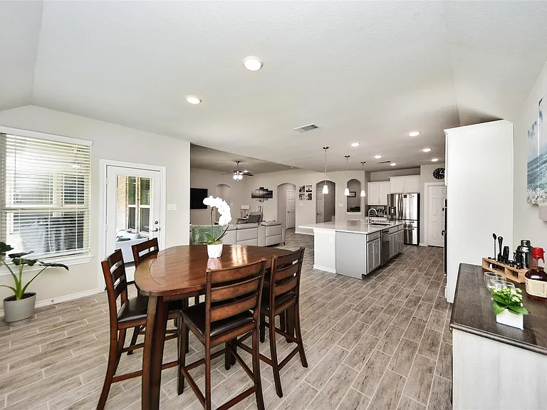25119 Sundance Park Ln — Photo 12