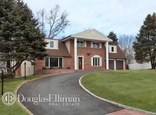 65 Wichard Blvd, Commack, NY 11725