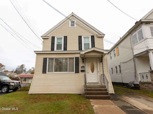 2221 Guilderland Avenue, Schenectady, NY 12306