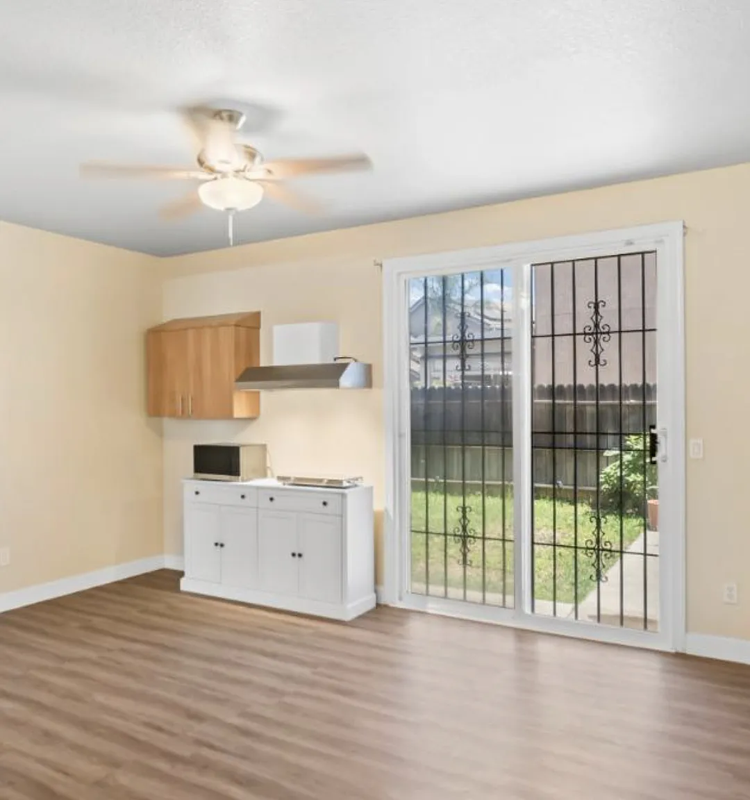 Pestana Ave, Manteca — Photo 1