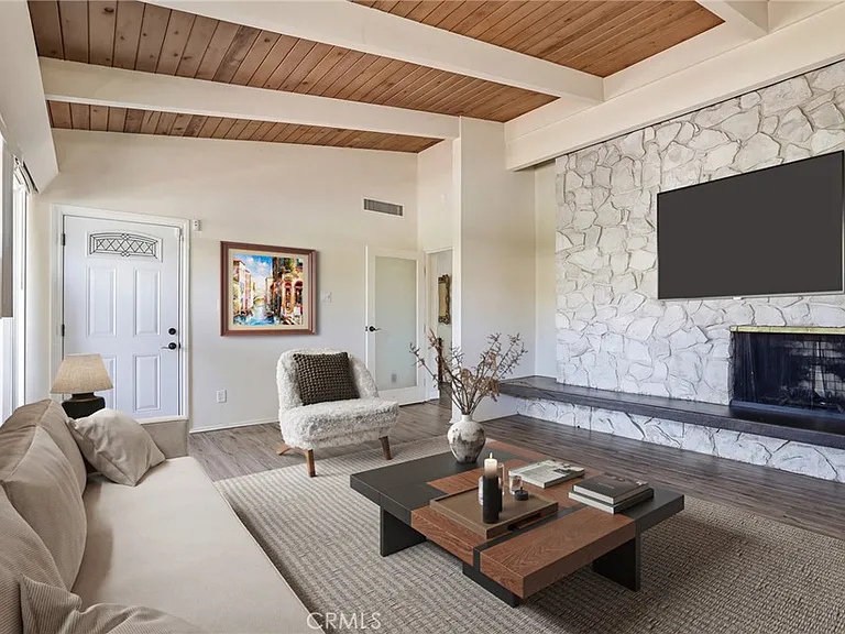 6732 Wooster Ave — Photo 6