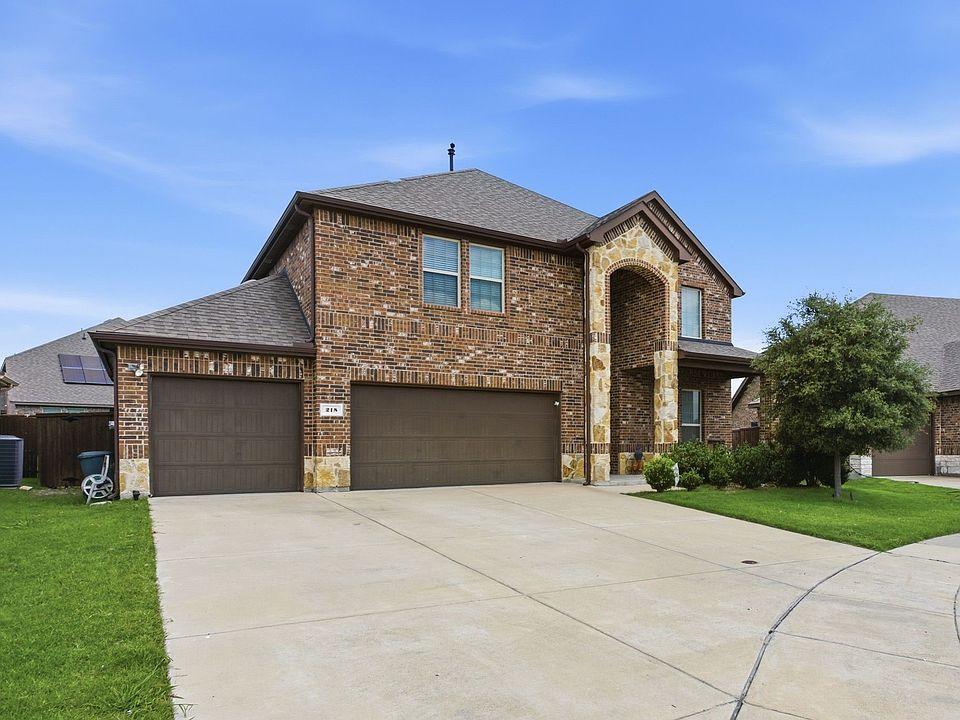 1st image of 218 Virginia Ct