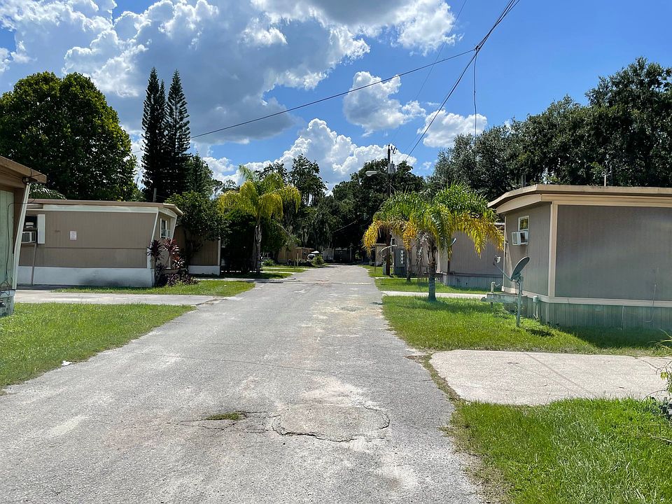 1st image of 2410 Old Vineland Rd #10