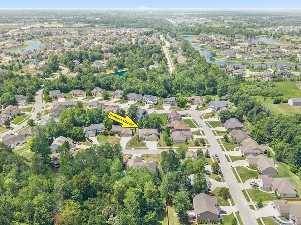 13325 Della Furba Ct, Fort Wayne, IN 46845