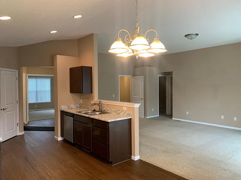 7671 Lila Way — Photo 9