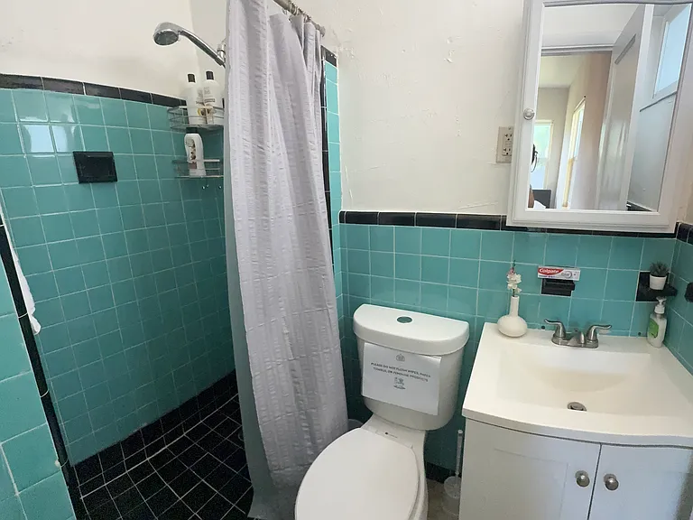 201 Flagler Dr — Photo 6