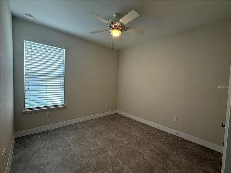 4557 Vermillion Sky Dr — Photo 32