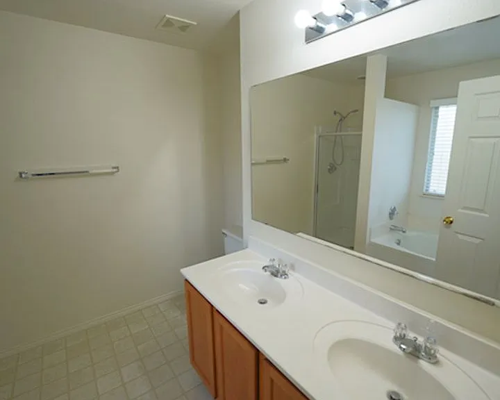 109 Willow Hl — Photo 30