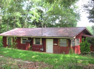 805 Squirrel Rd, Defuniak Springs, FL 32433
