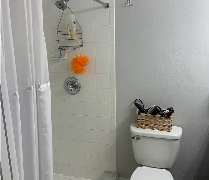 607 S Westland Ave #8 — Photo 10