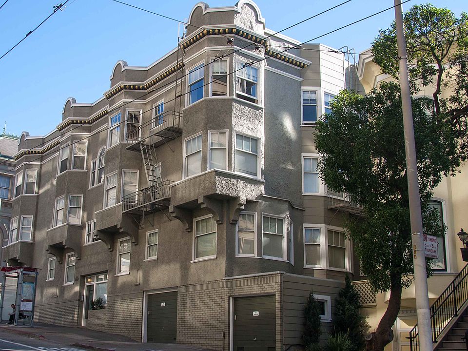 2nd image of 2401 Sacramento St