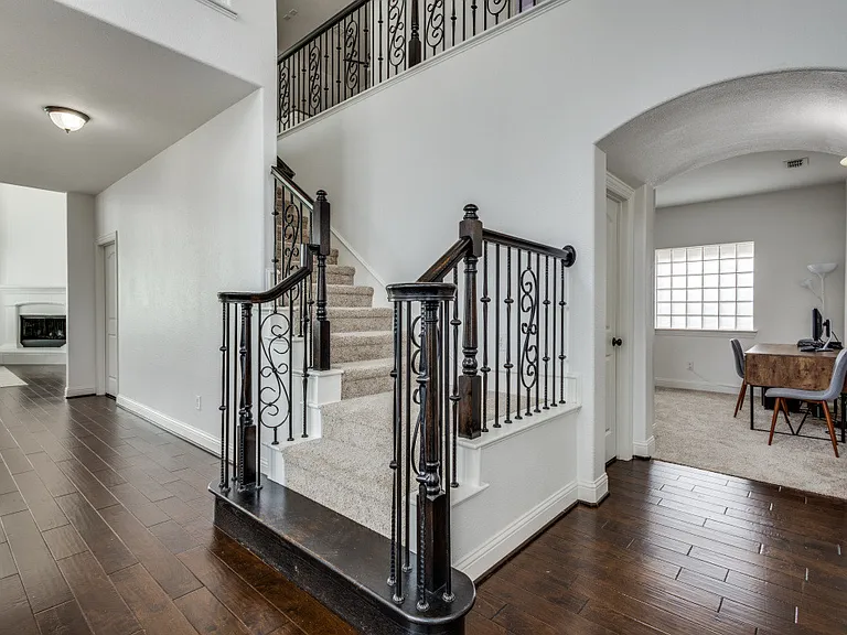 13225 Courtney Dr — Photo 16