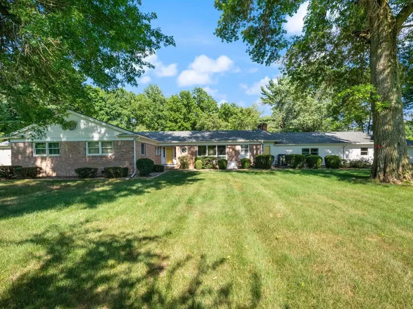 2410 Hastye Hl, Logansport, IN 46947