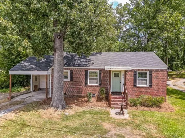 808 Charlton St NW, Rome, GA 30165