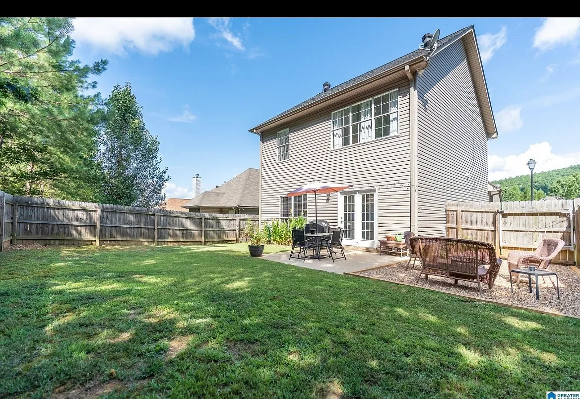 4136 Forest Lakes Rd — Photo 3