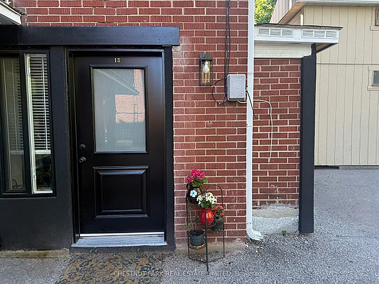 1695 Bathurst St #13 — Photo 3
