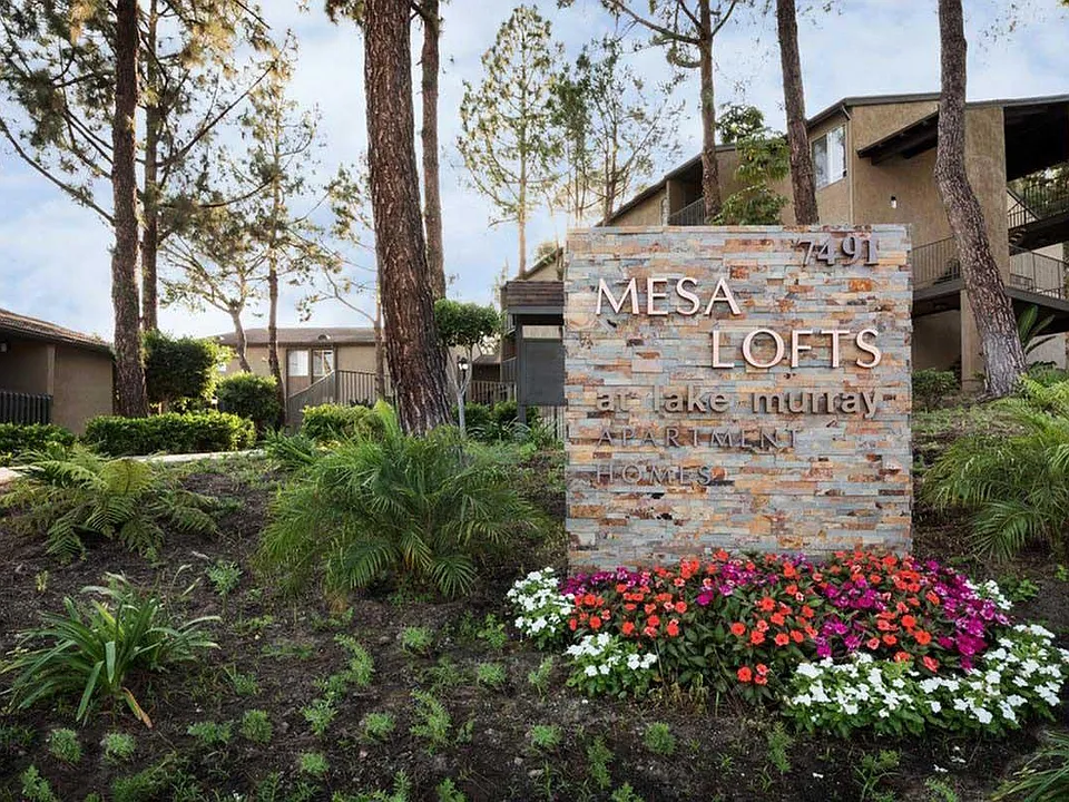 Elan Mesa Lofts