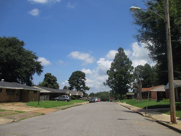 4th image of 973 Garland St