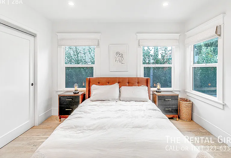 1154 N Alexandria Ave — Photo 21