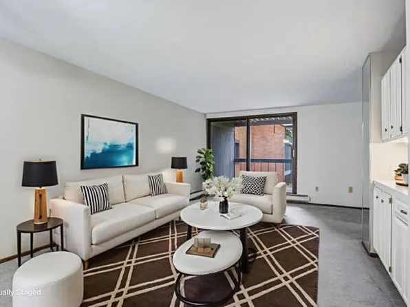 4215 N 100th STREET #203, Milwaukee, WI 53222