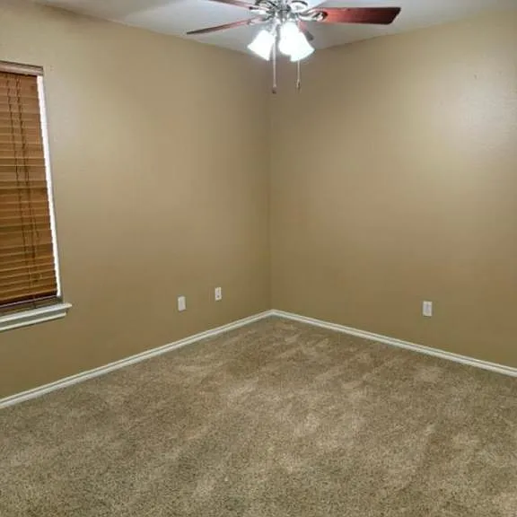 625 Winding Brook Ln — Photo 17