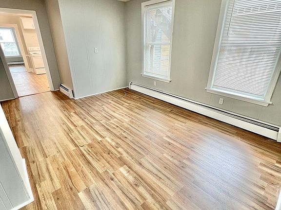 5th image of 94 Main St APT 2