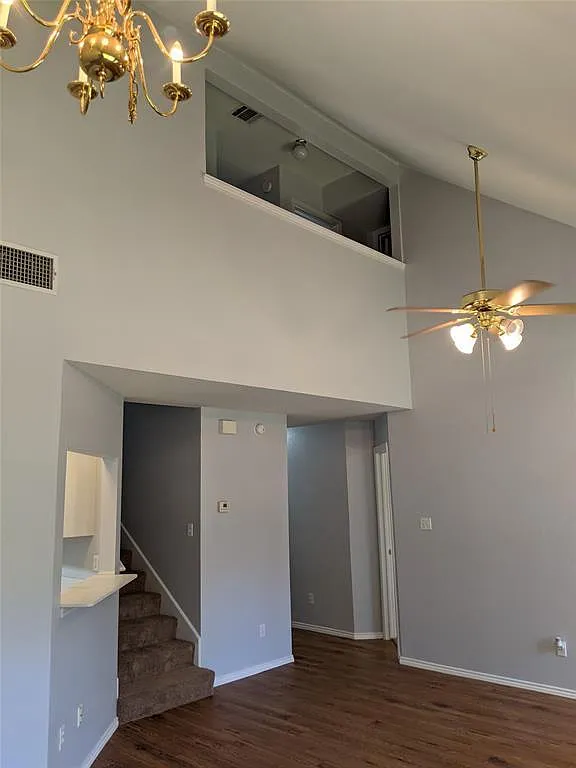 3 bed, 2.5 bath, 1280 sqft, $1,875 — Photo 4