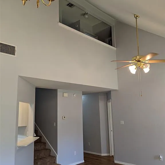 1702 Southwestern Trl — Photo 4