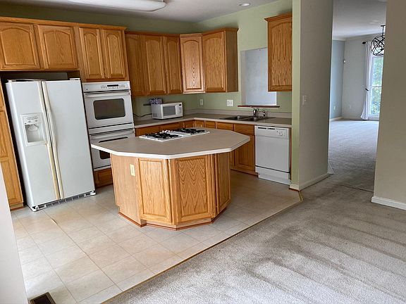 4th image of 4109 Fairfax Center Creek Dr #4109