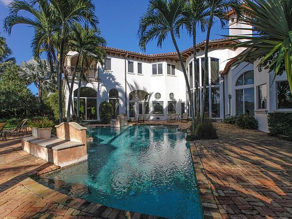Home For Sale In Long Lake Estates