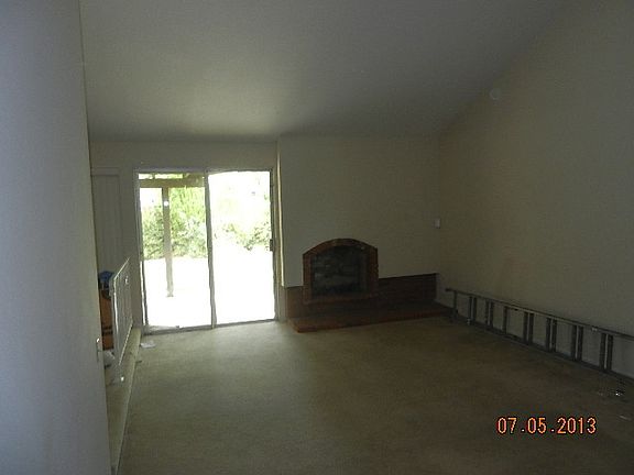 2nd image of 25676 Bellerive Dr