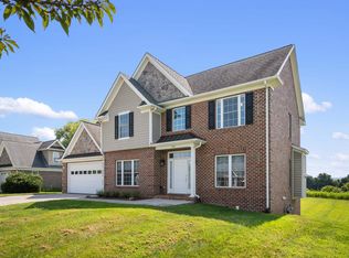 8139 River Course Dr, Radford, VA 24141