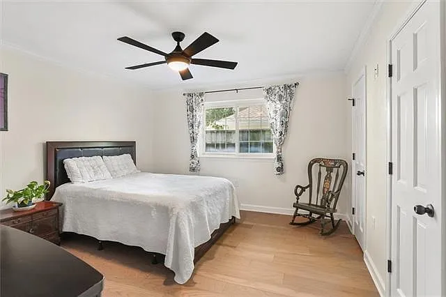 4521 Taft Park — Photo 14