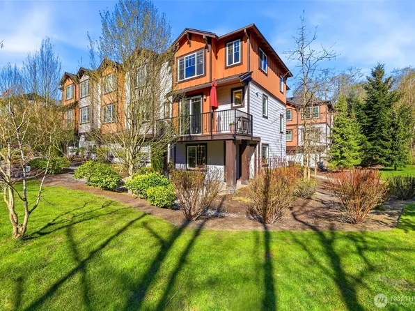 10175 156th Court NE #105, Redmond, WA 98052