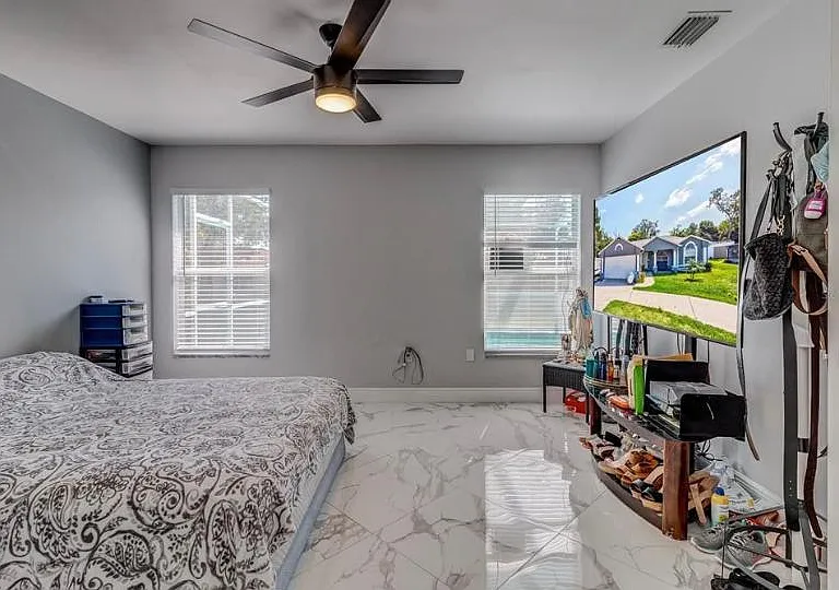 5452 Ashland Dr — Photo 37